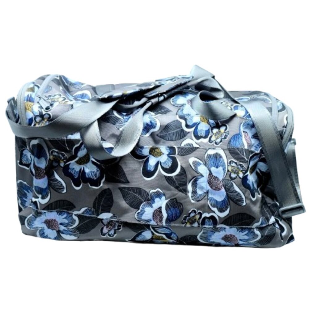 VERA BRADLEY~LARGE WEEKENDER TRAVEL BAG~CROSSBODY PACKABLE FLORAL BLUE GRAY